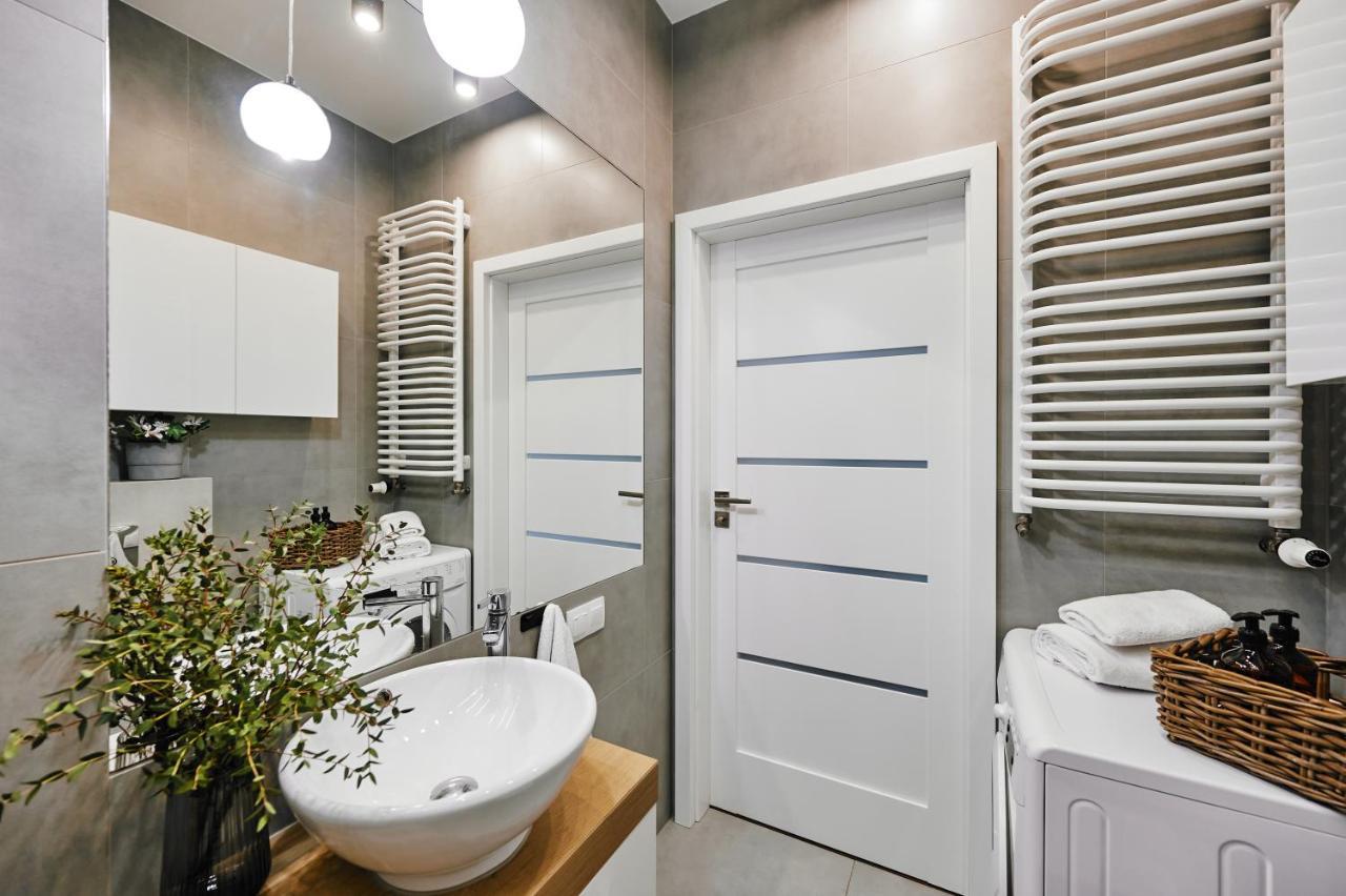 קרקוב Main Station Art Apartment מראה חיצוני תמונה